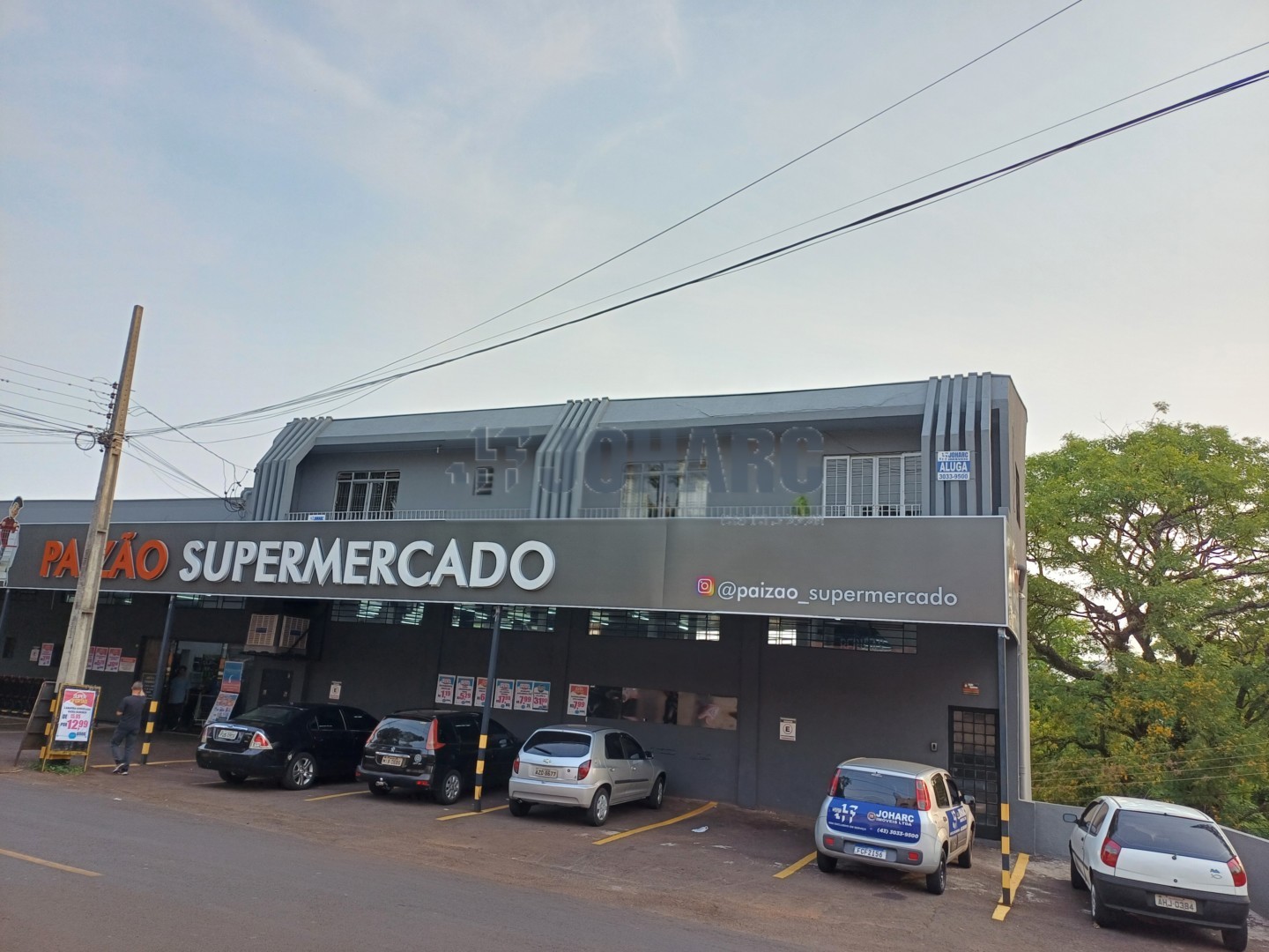 Apartamento para locacao no Centro em Apucarana com 687,28m² por R$ 1.650,00