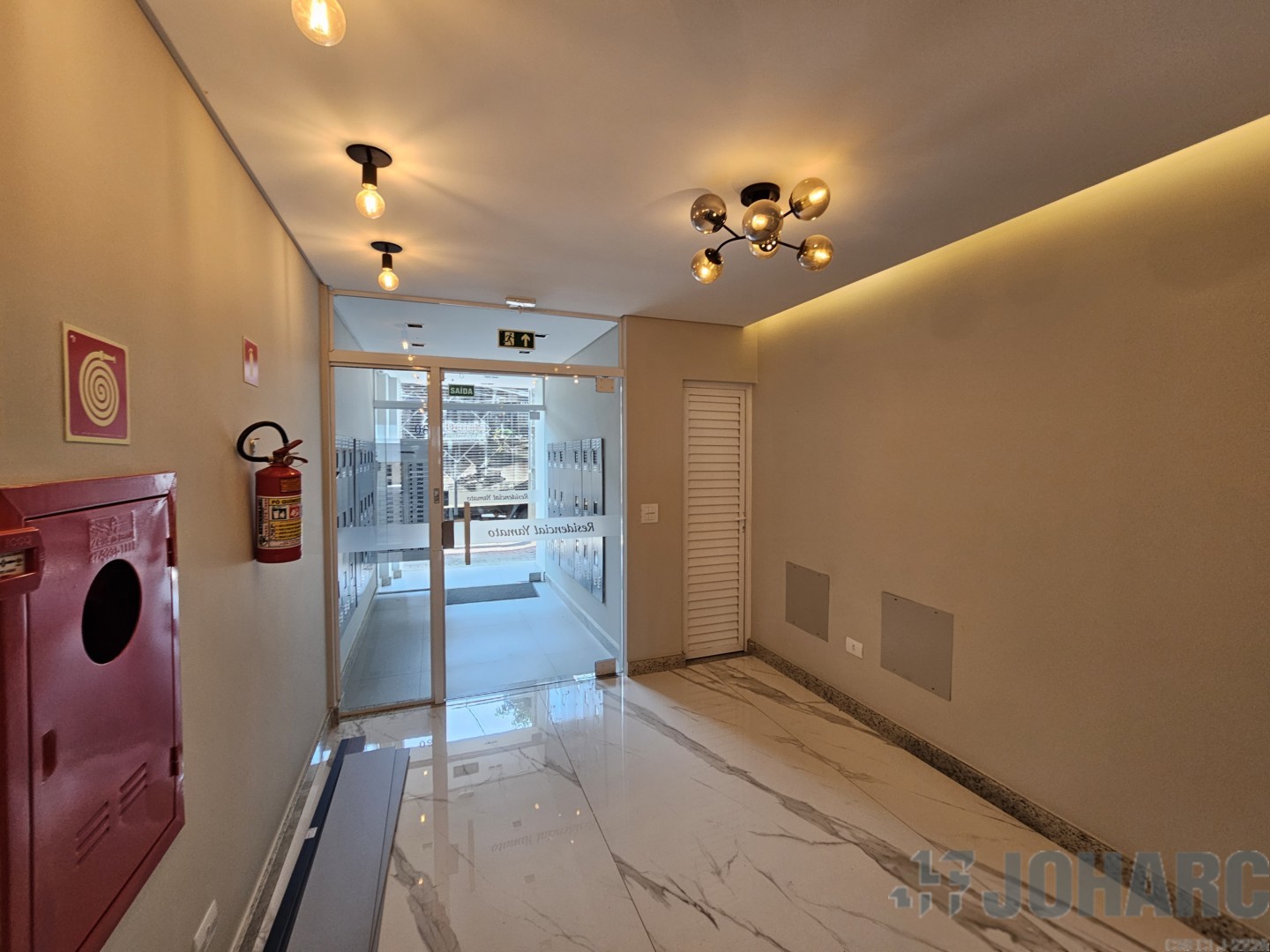 Apartamento para locacao no Centro em Apucarana com 84m² por R$ 1.980,00