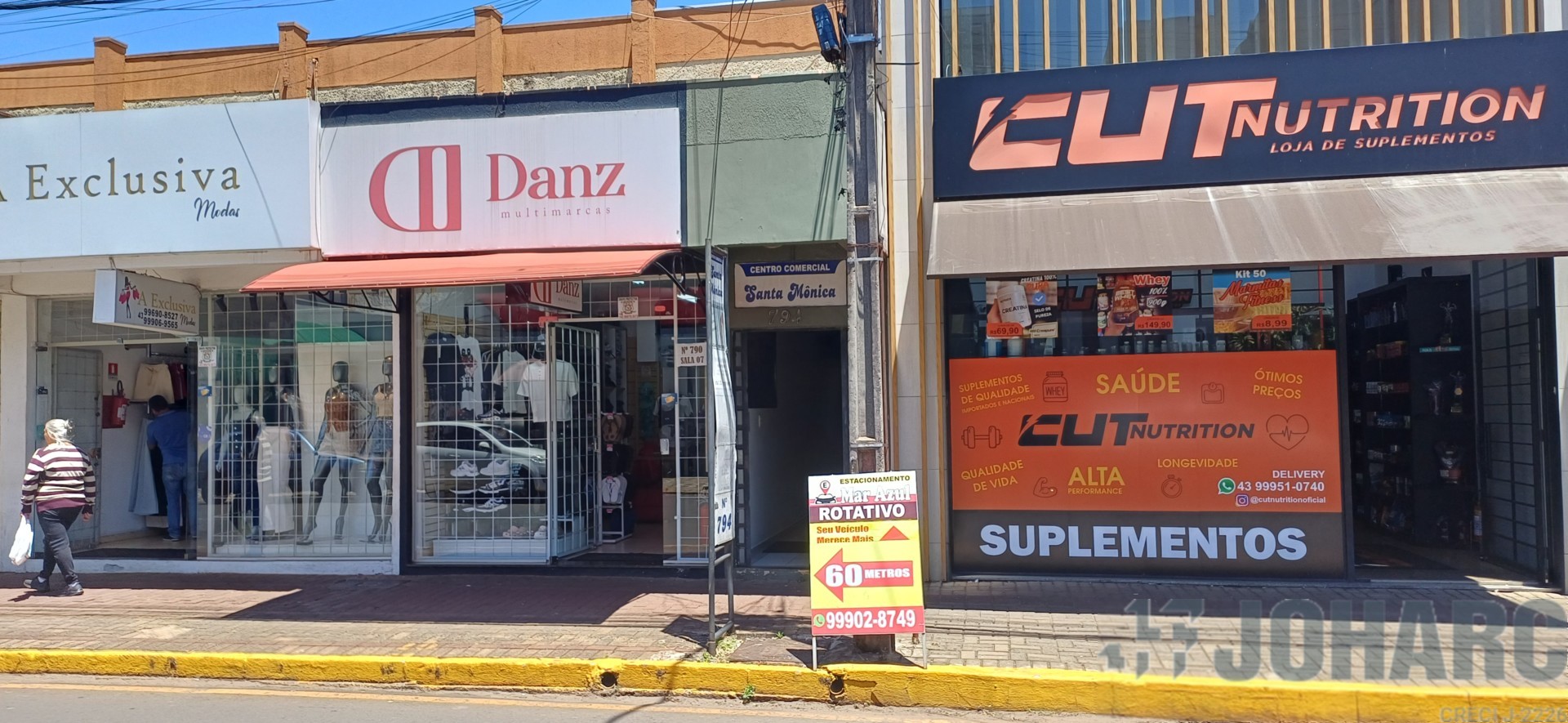 Sala Comercial para locacao no Centro em Apucarana com 0m² por R$ 900,00