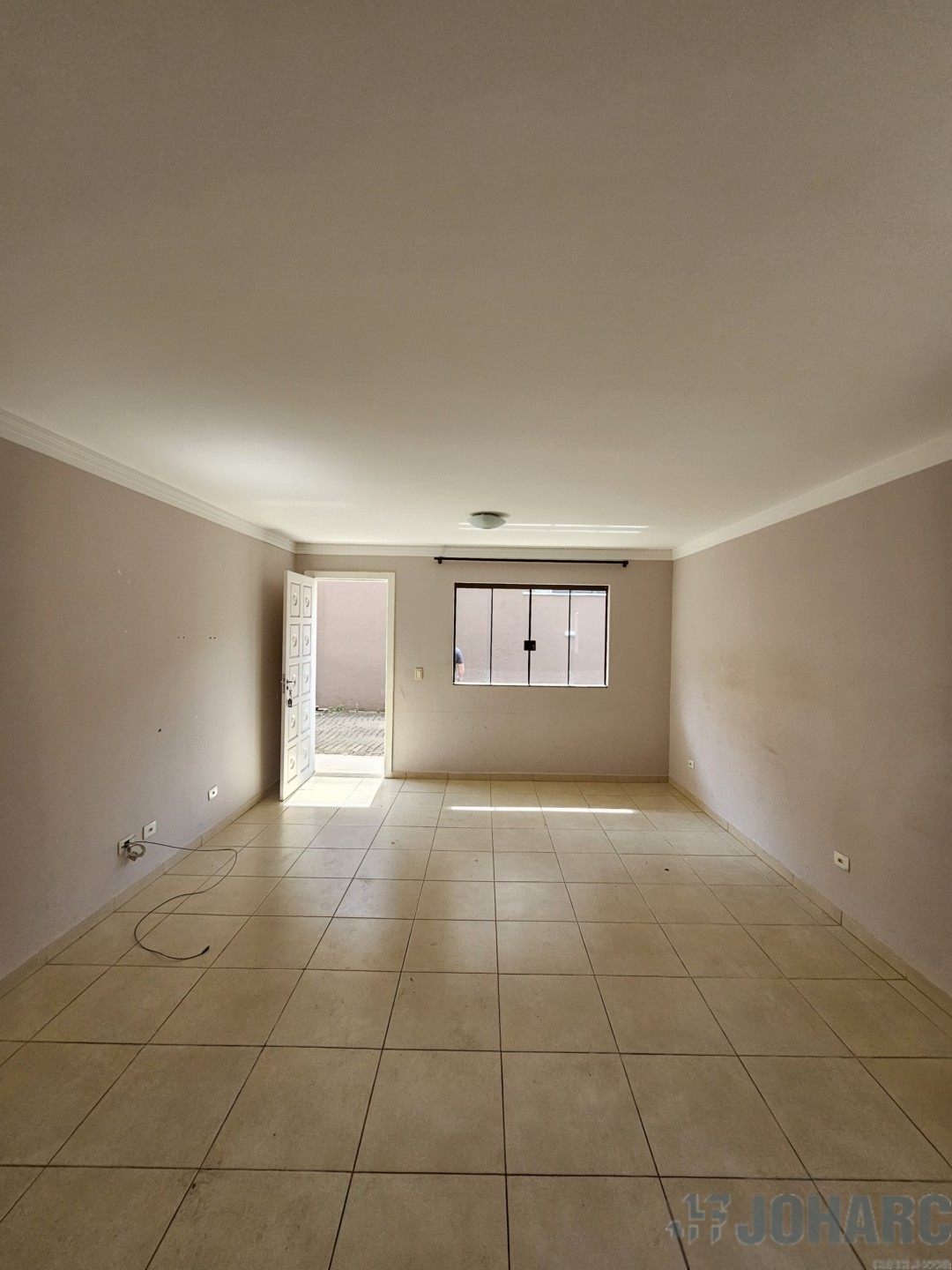 Sobrado para locacao no Centro em Apucarana com 0m² por R$ 1.920,00