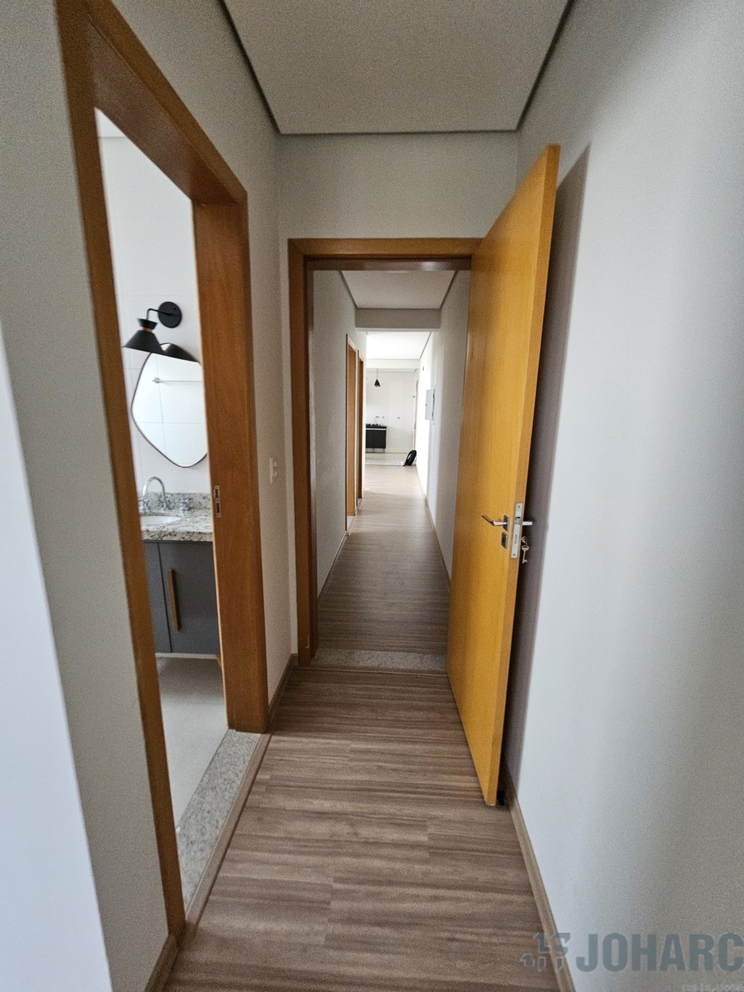 Apartamento para locacao no Vila Sao Jose em Apucarana com 0m² por R$ 1.850,00