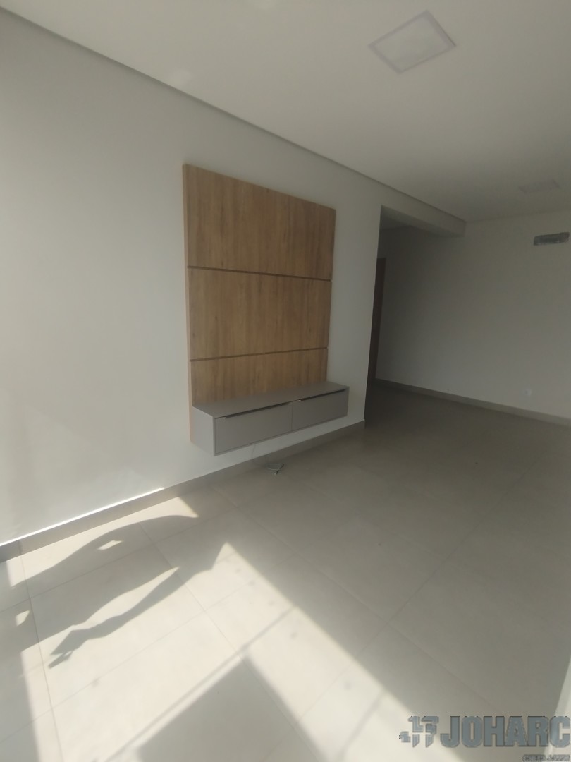 Apartamento para locacao no Vila Sao Jose em Apucarana com 0m² por R$ 1.750,00