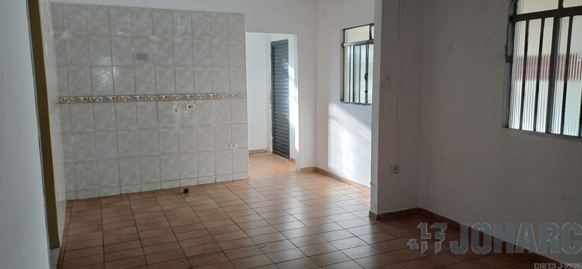 Casa Residencial para locacao no Nucleo Habitacional Caste em Apucarana com 0m² por R$ 1.500,00