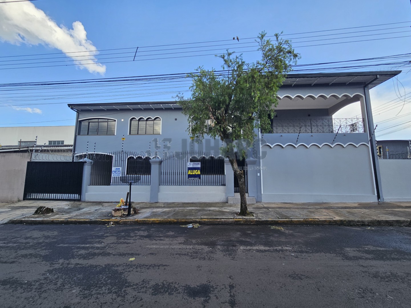 Apartamento para locacao no Jardim Apucarana em Apucarana com 281,25m² por R$ 1.900,00