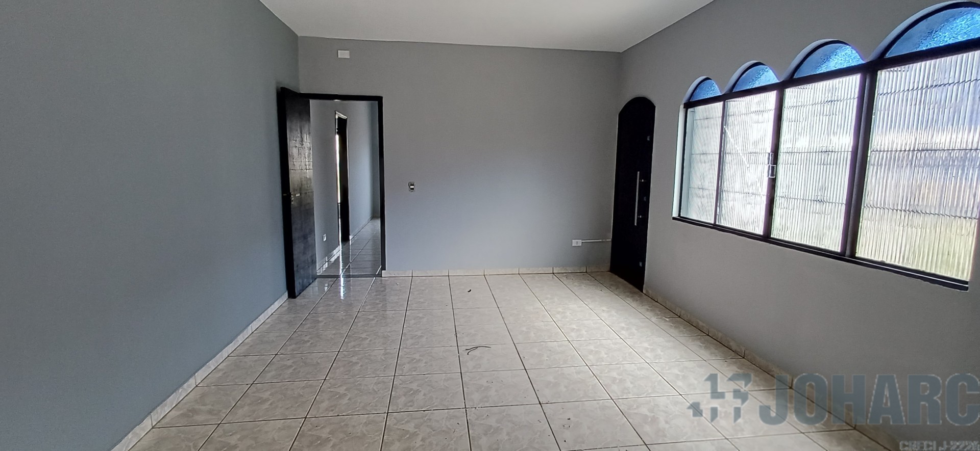 Apartamento para locacao no Jardim Apucarana em Apucarana com 281,25m² por R$ 1.900,00