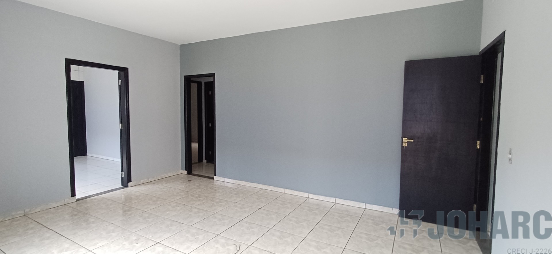 Apartamento para locacao no Jardim Apucarana em Apucarana com 281,25m² por R$ 1.900,00