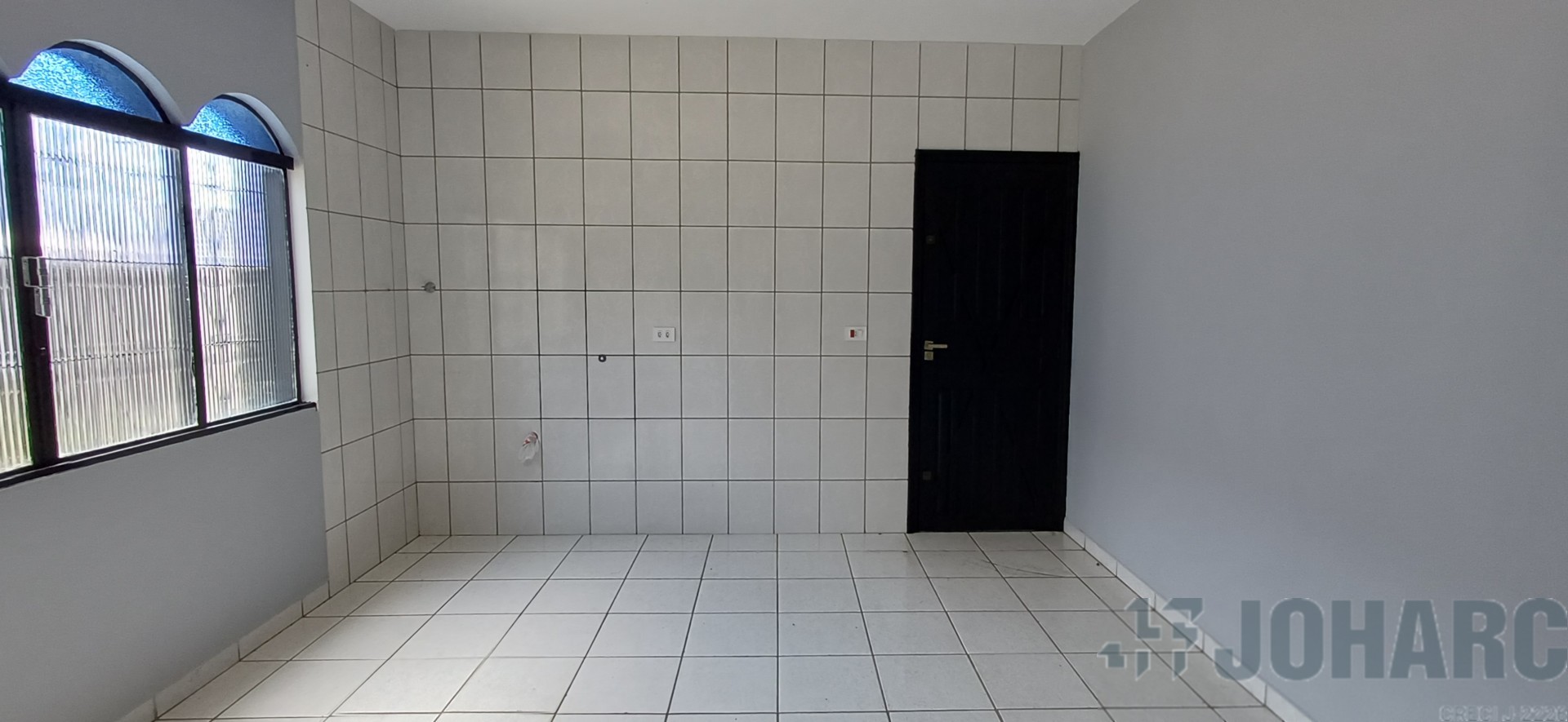 Apartamento para locacao no Jardim Apucarana em Apucarana com 281,25m² por R$ 1.900,00