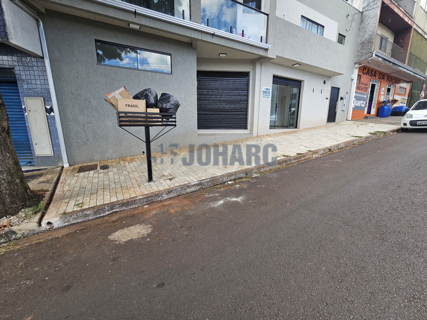 Sala Comercial para locacao no Centro em Apucarana com 281m² por R$ 1.200,00