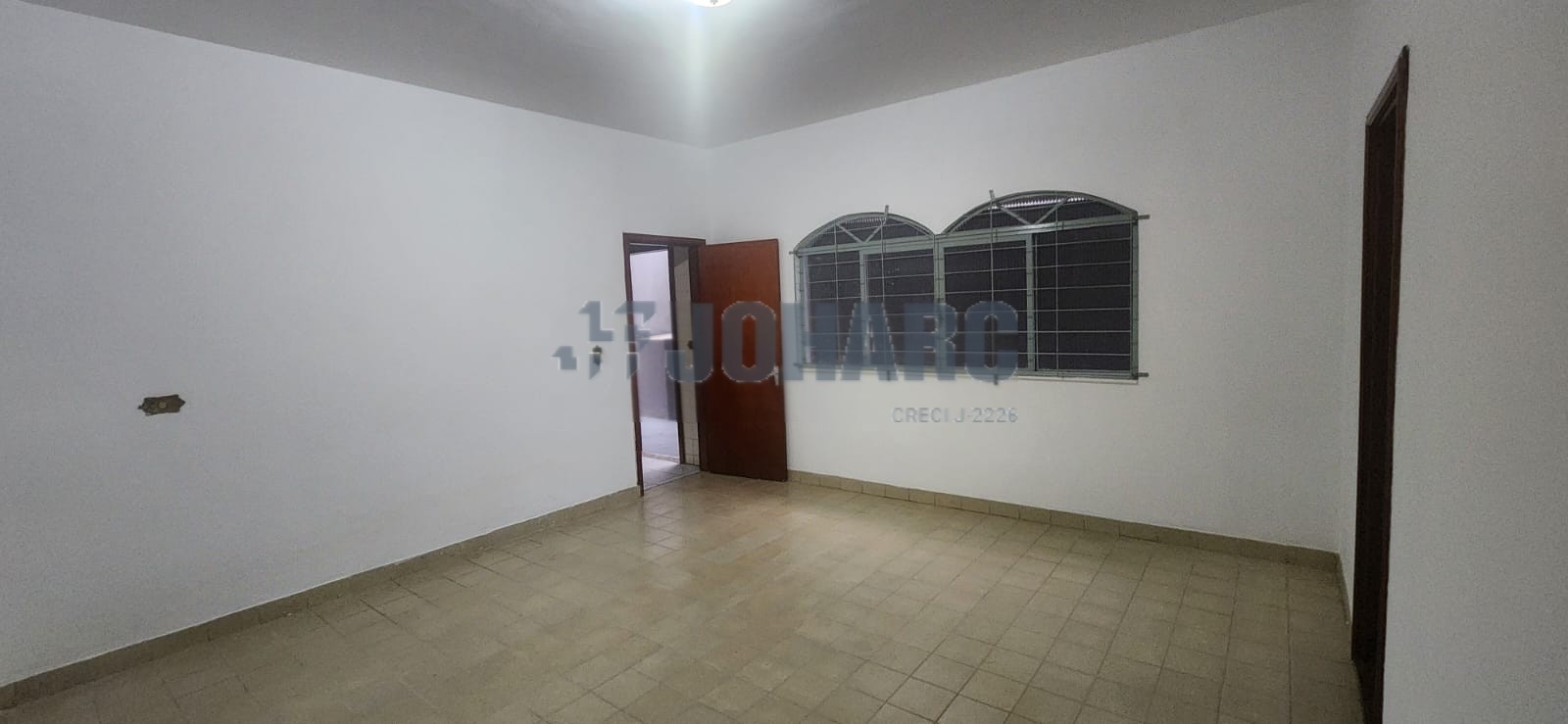 Casa Residencial para venda no Jardim Sao Pedro em Apucarana com 348m² por R$ 590.000,00