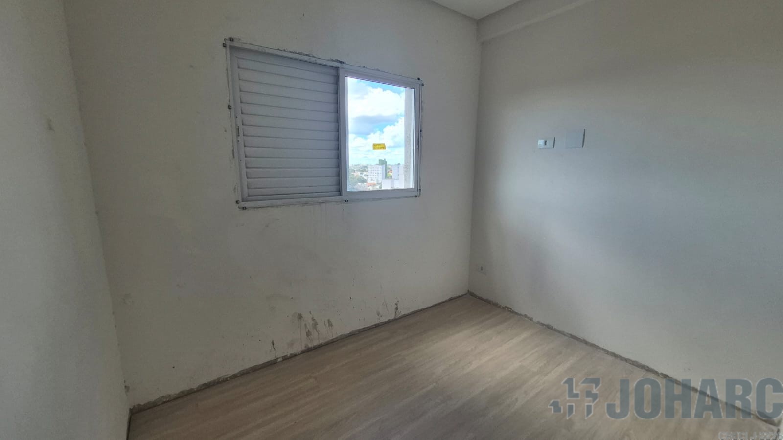 Apartamento para venda no Barra Funda em Apucarana com 87,43m² por R$ 393.000,00