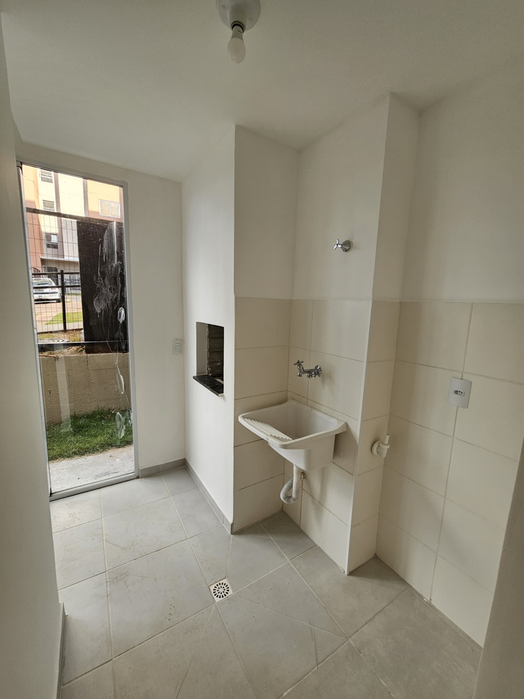 Apartamento para locacao no Nucleo Habitacional Papa Joao Paulo em Apucarana com 0m² por R$ 860,00