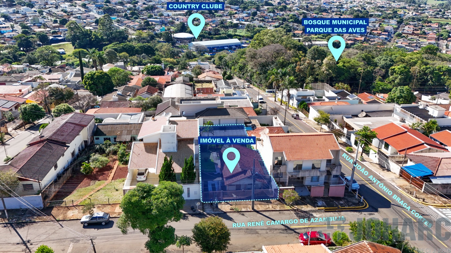 Casa Residencial para venda no Centro em Apucarana com 396m² por R$ 380.000,00