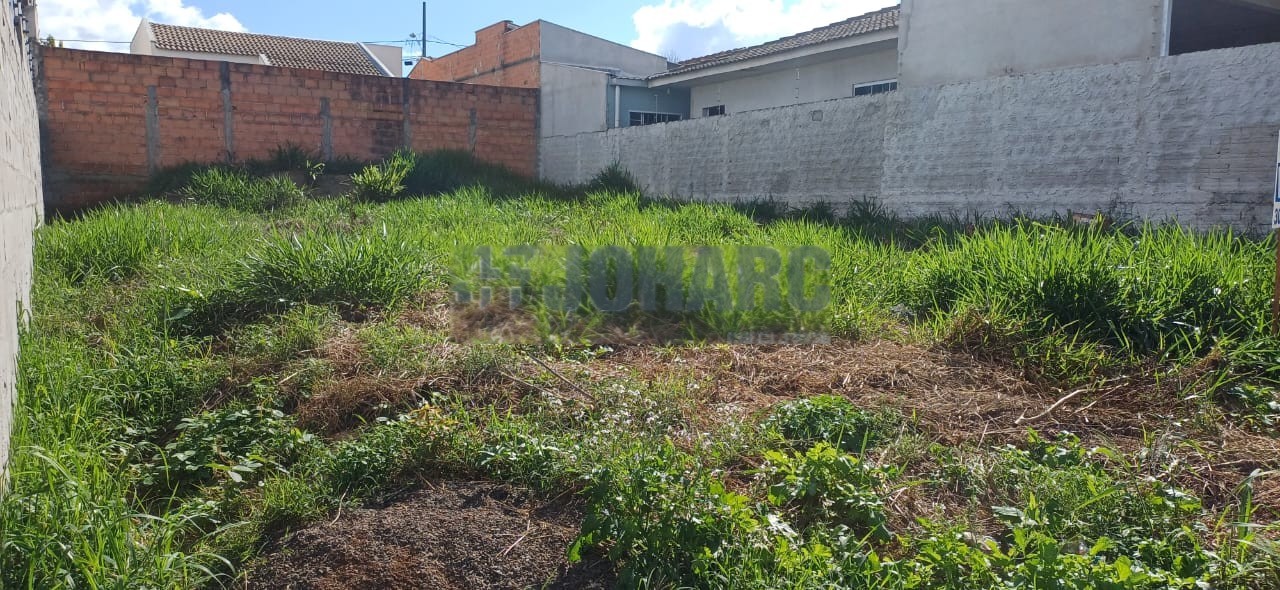Terreno para venda no Nucleo Habitacional Vale Verde em Apucarana com 222,86m² por R$ 75.000,00