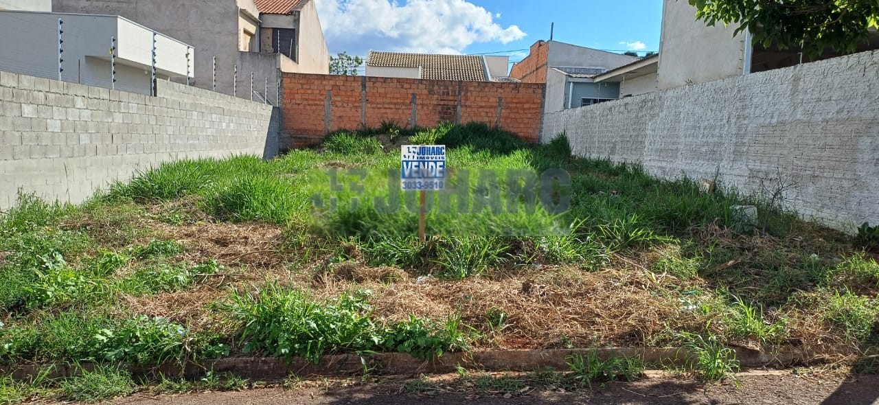 Terreno para venda no Nucleo Habitacional Vale Verde em Apucarana com 222,86m² por R$ 75.000,00