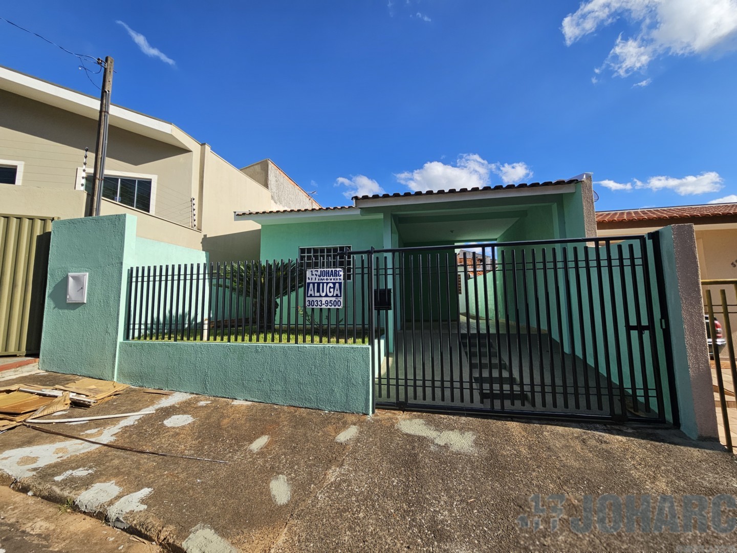 Casa Residencial para locacao no Jardim Catuai III em Apucarana com 183,2m² por R$ 1.150,00