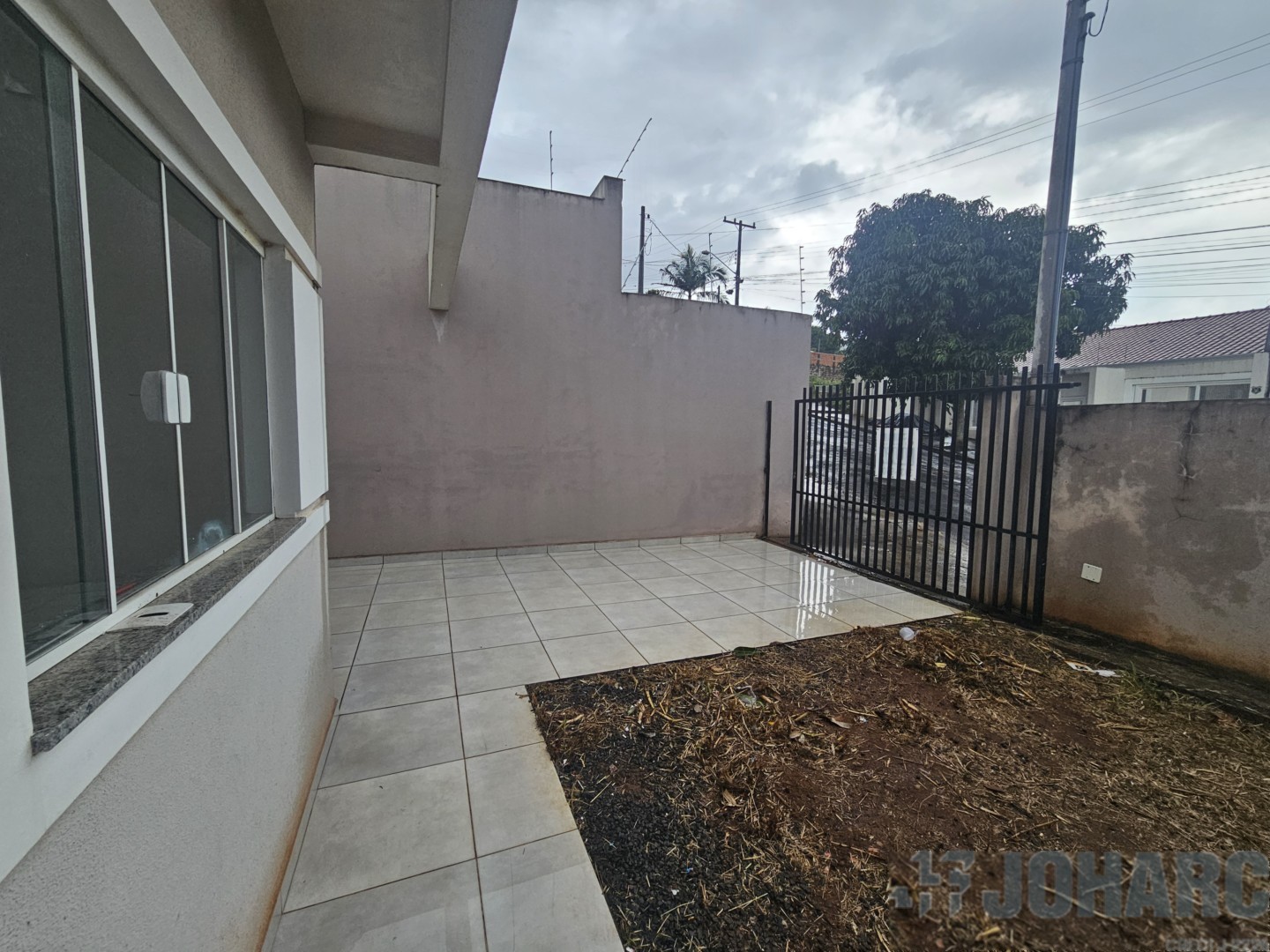 Casa Residencial para locacao no Loteamento Jardim por do Sol em Apucarana com 145m² por R$ 1.200,00