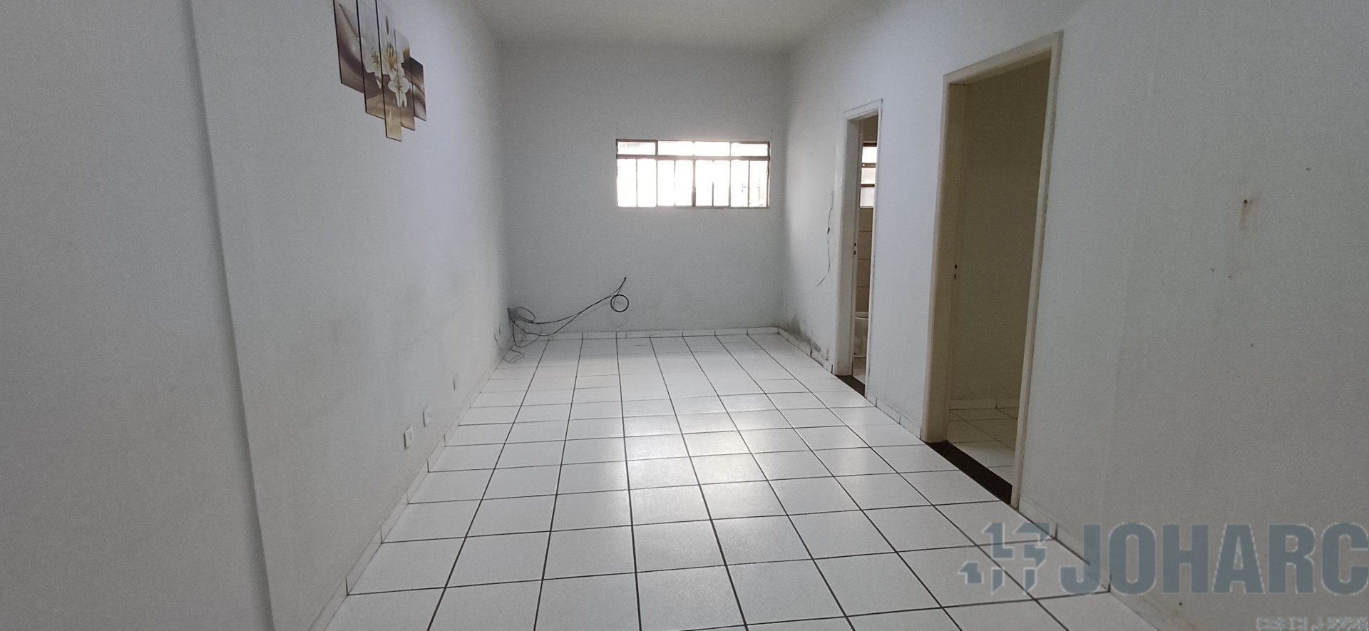 Sala Comercial para locacao no Centro em Apucarana com 0m² por R$ 900,00