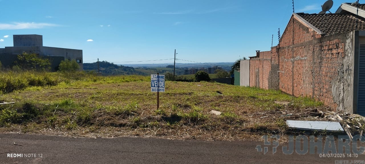 Terreno para venda no Nucleo Habitacional Papa Joao Paulo em Apucarana com 608,13m² por R$ 290.000,00