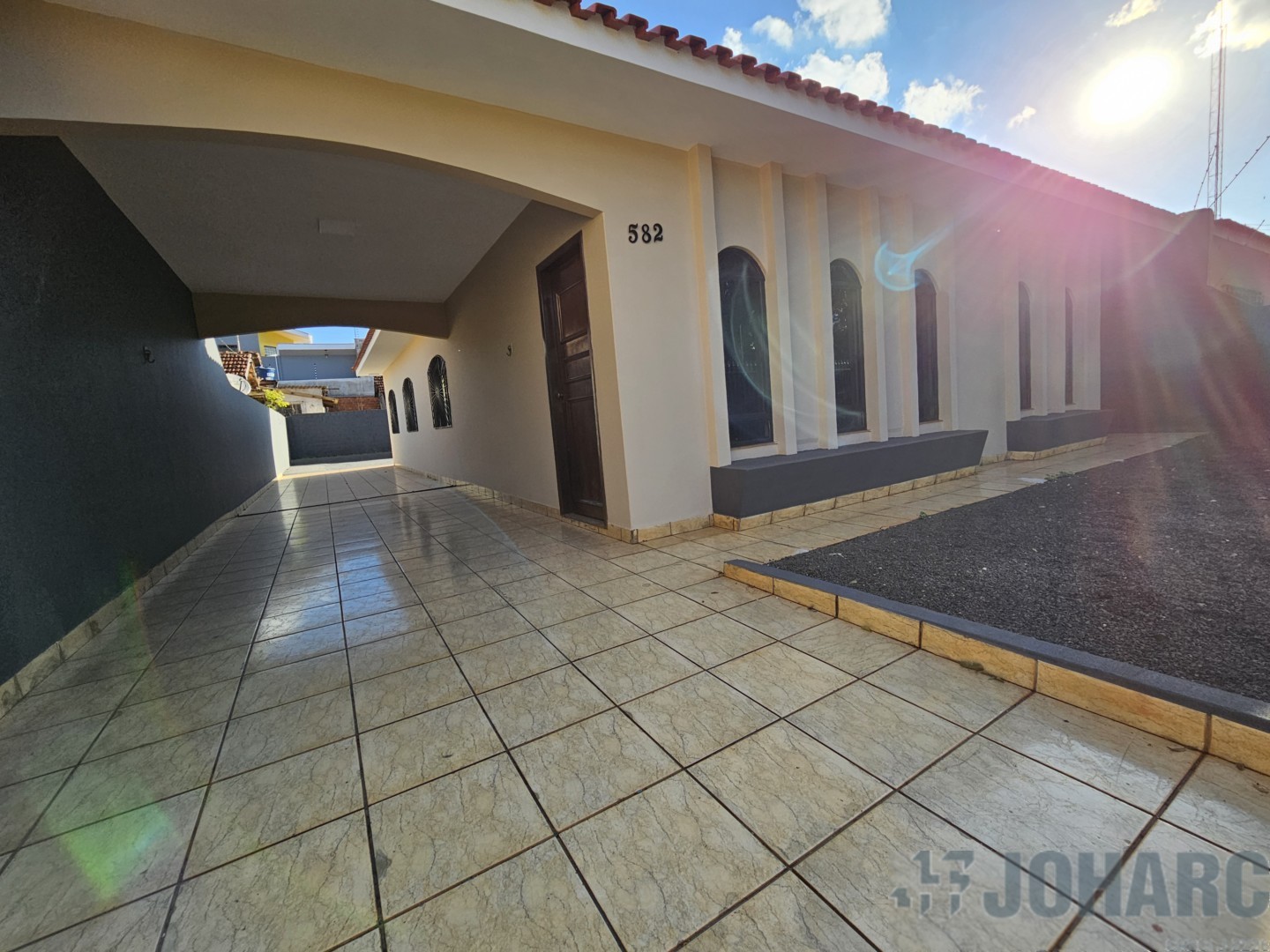 Casa Residencial para locacao no Jardim Apucarana em Apucarana com 312,5m² por R$ 1.650,00