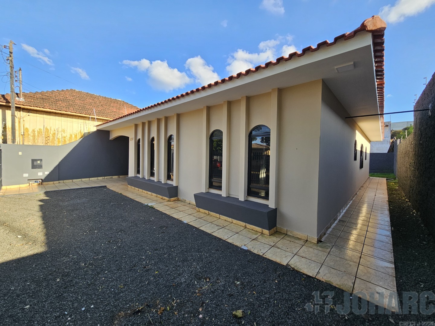 Casa Residencial para locacao no Jardim Apucarana em Apucarana com 312,5m² por R$ 1.650,00