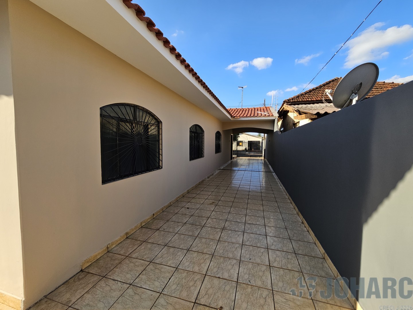 Casa Residencial para locacao no Jardim Apucarana em Apucarana com 312,5m² por R$ 1.650,00