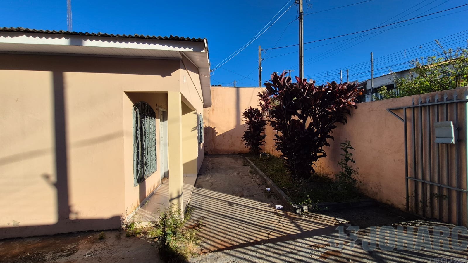 Casa Residencial para venda no Jardim Independencia em Apucarana com 360m² por R$ 295.000,00