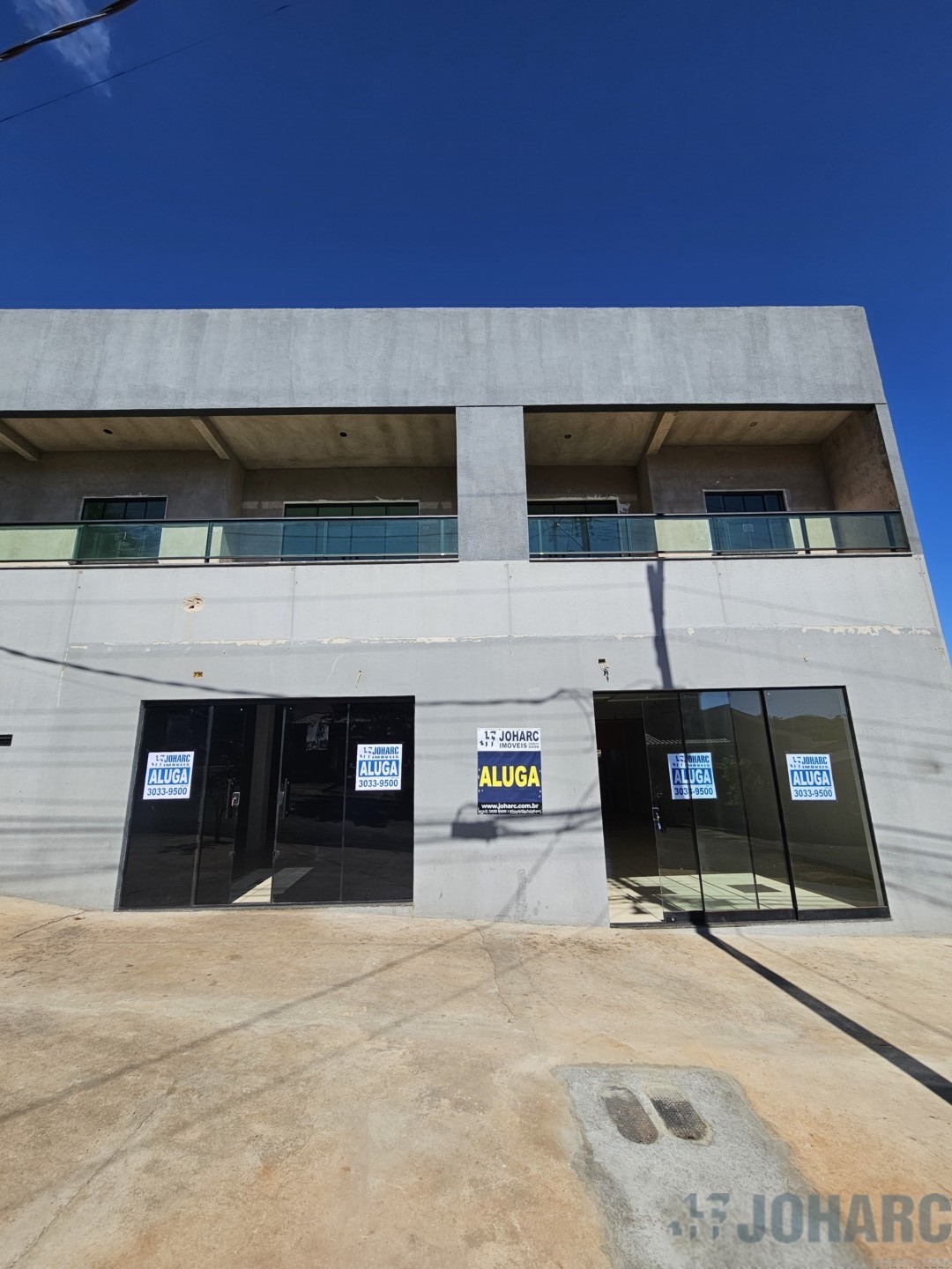 Sala Comercial para locacao no Jardim Catuai III em Apucarana com 360m² por R$ 1.400,00