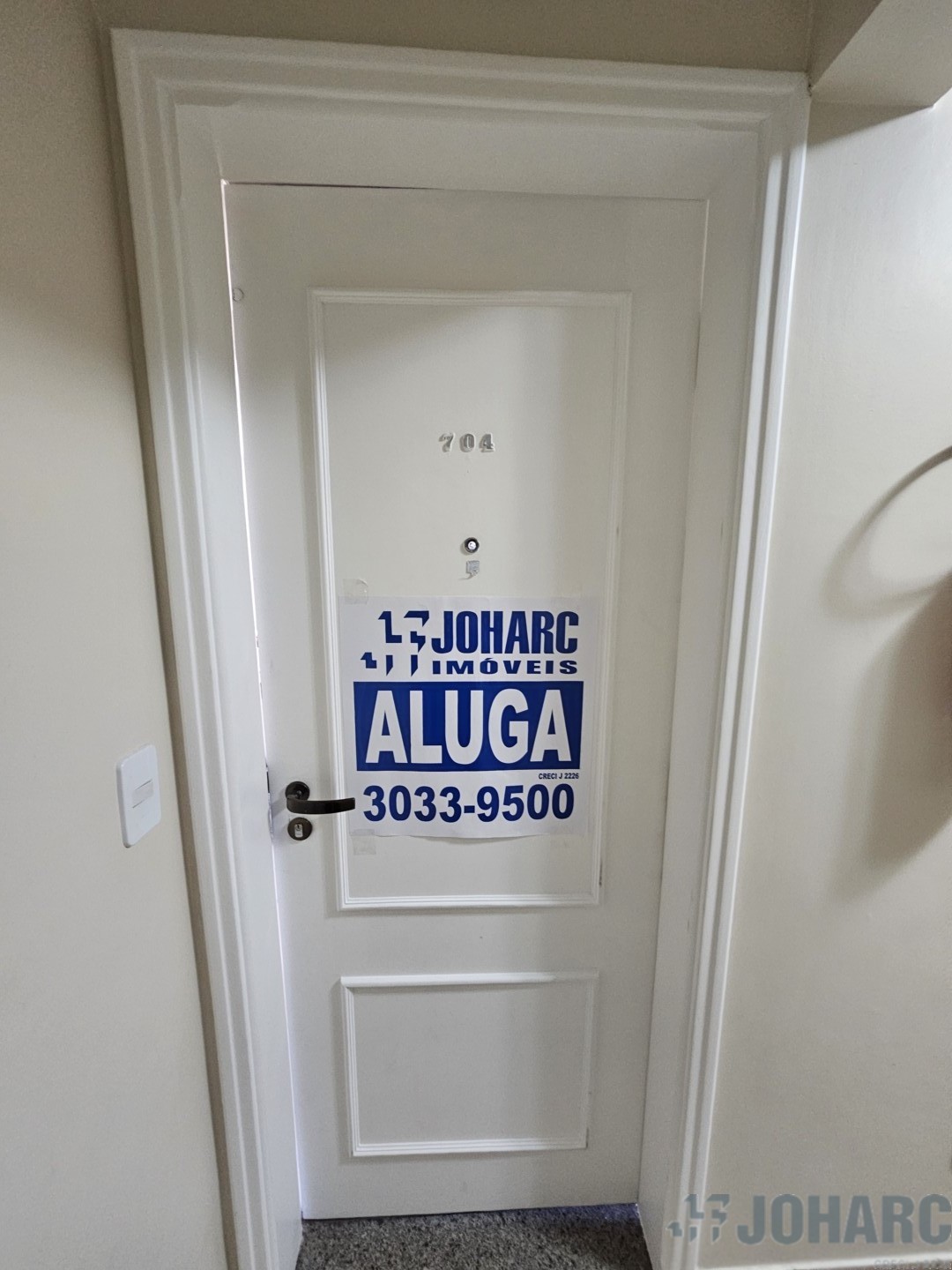 Apartamento para locacao no Centro em Apucarana com 0m² por R$ 2.600,00