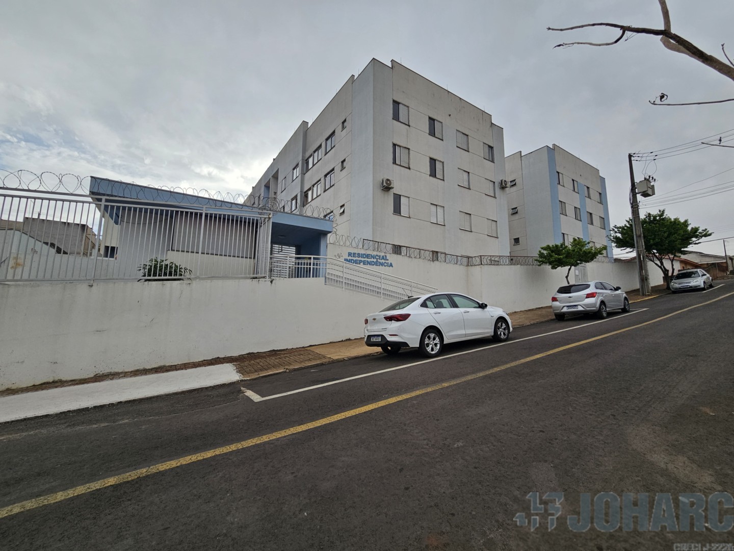 Apartamento para locacao no Jardim Ponta Grossa em Apucarana com 0m² por R$ 700,00