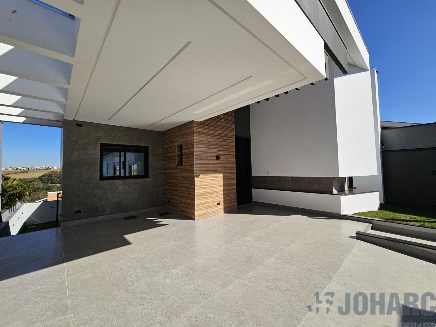 Casa Residencial para locacao no Loteamento Residencial Cazarin em Apucarana com 360m² por R$ 5.600,00