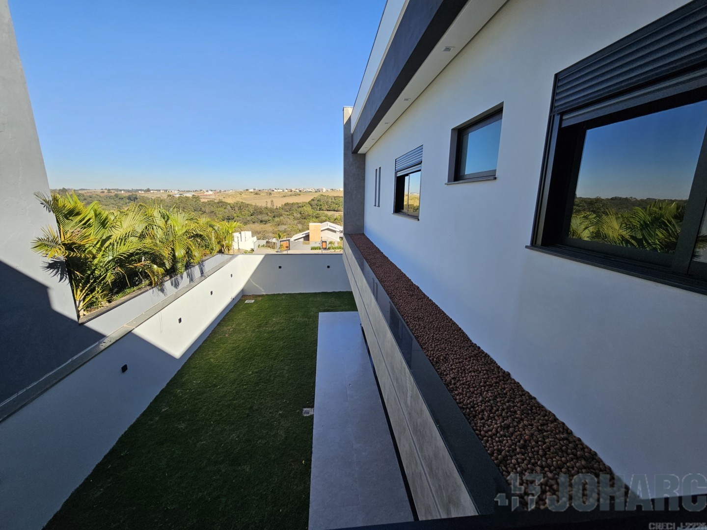 Casa Residencial para locacao no Loteamento Residencial Cazarin em Apucarana com 360m² por R$ 5.600,00