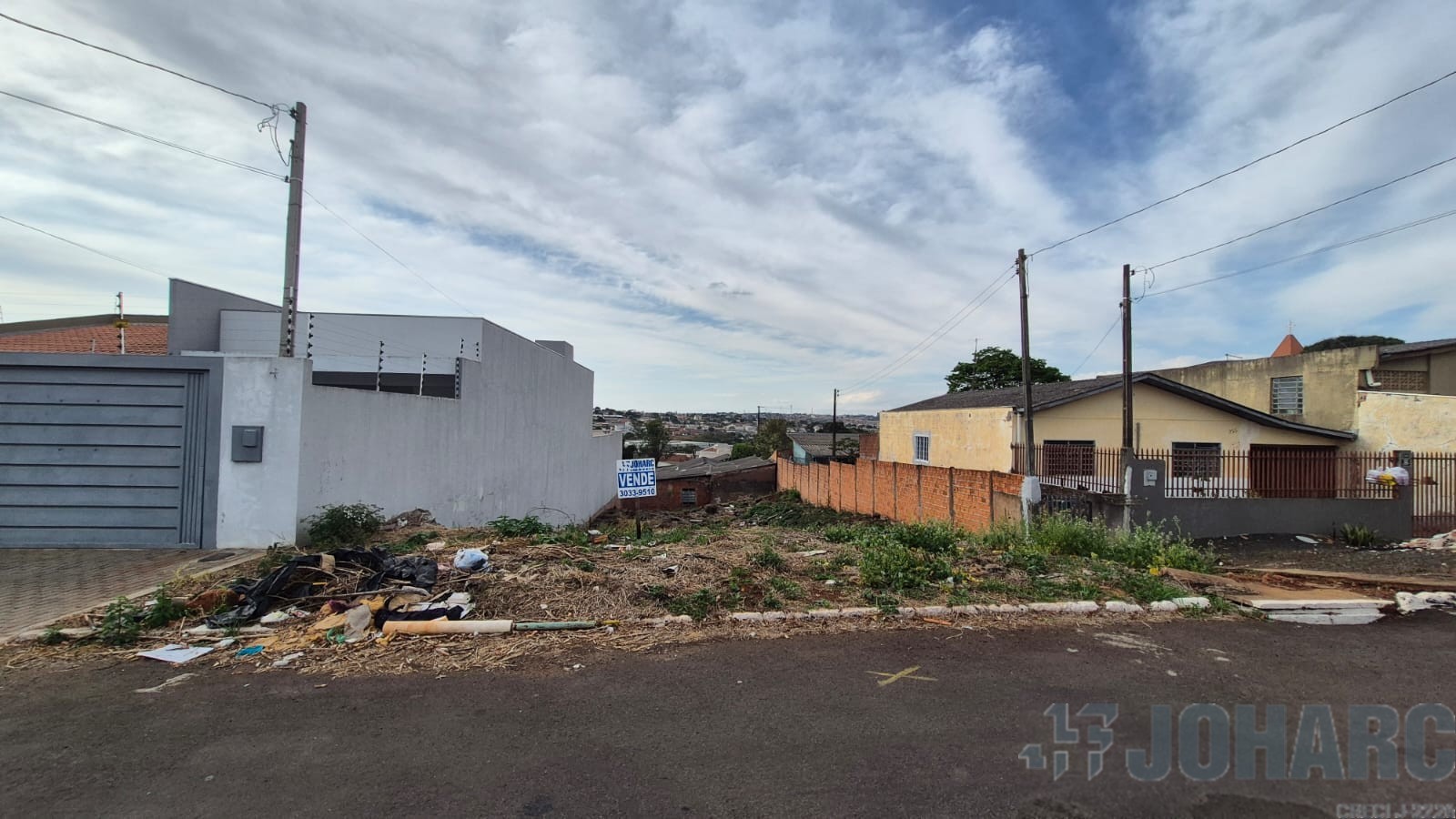 Terreno para venda no Jardim Trabalhista em Apucarana com 360m² por R$ 110.000,00