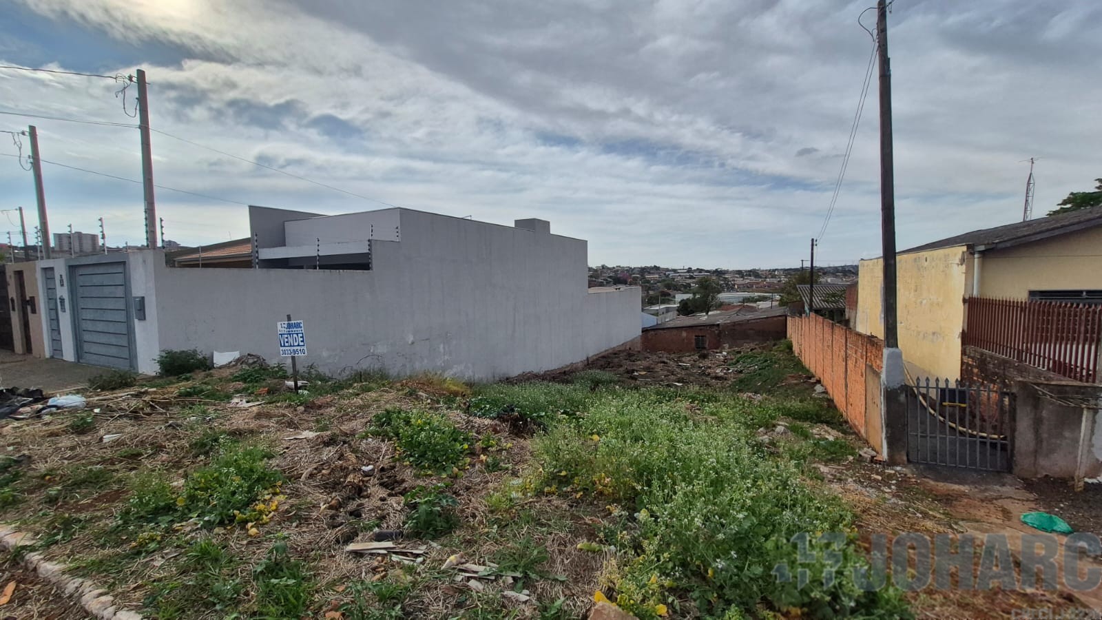 Terreno para venda no Jardim Trabalhista em Apucarana com 360m² por R$ 110.000,00