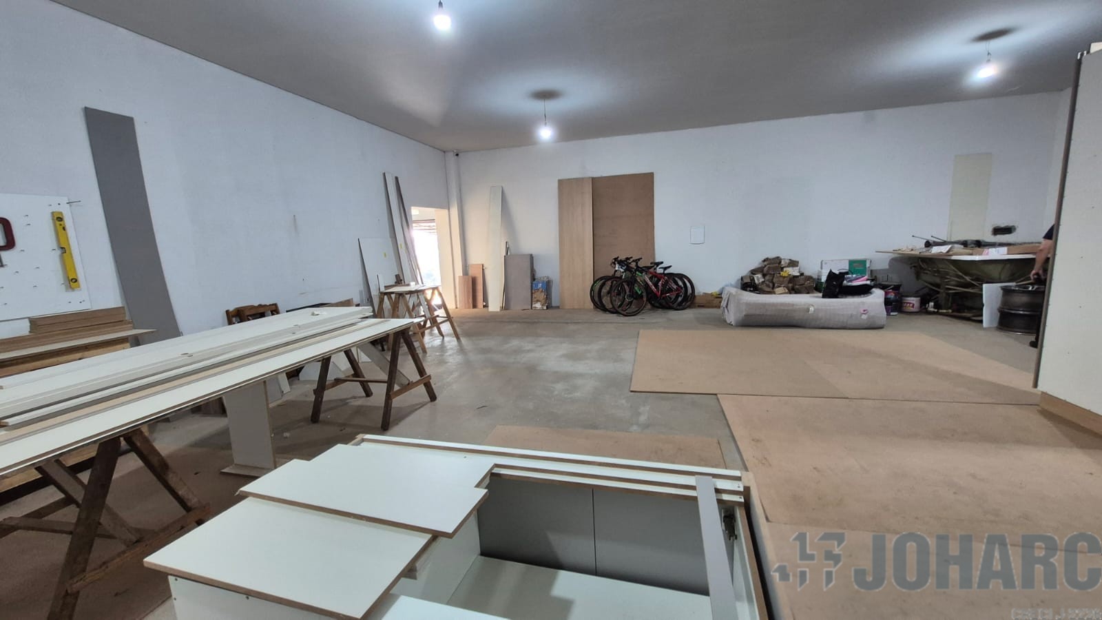 Residencial / Comercial para venda no Loteamento Residencial Cazarin em Apucarana com 430,34m² por R$ 1.600.000,00