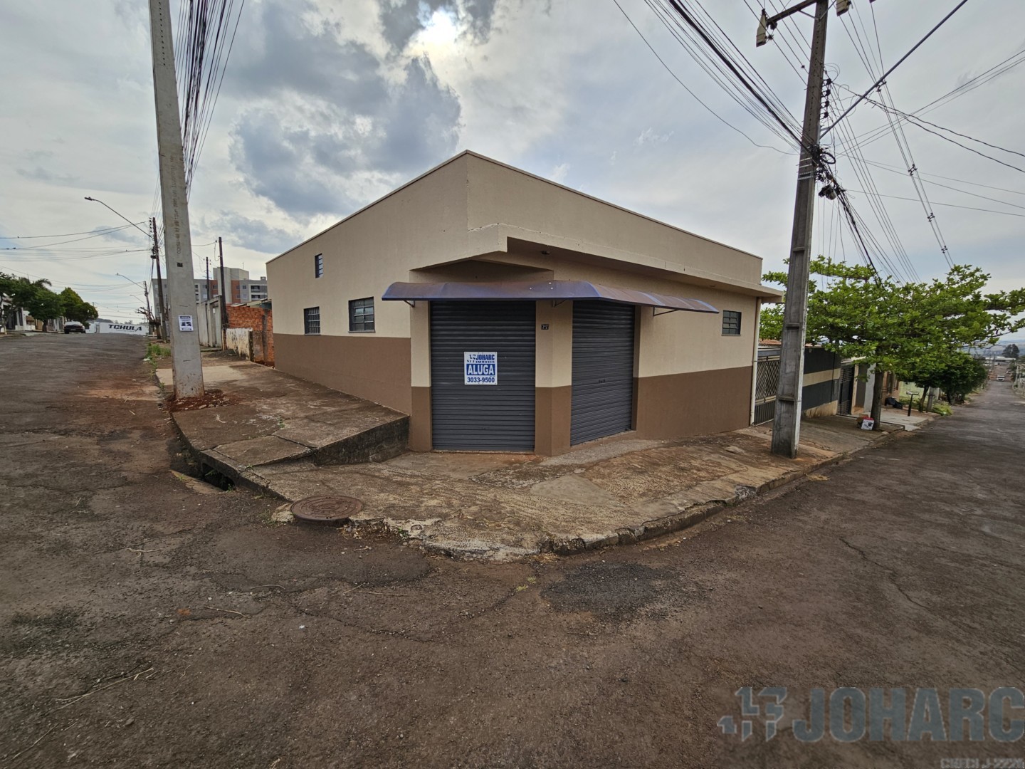 Sala Comercial para locacao no Nucleo Habitacional Papa Joao Paulo em Apucarana com 200m² por R$ 1.500,00