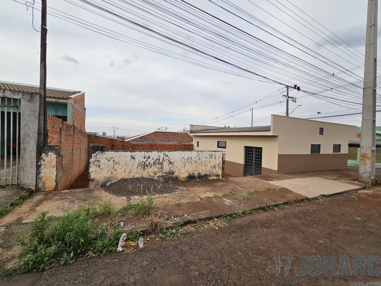 Sala Comercial para locacao no Nucleo Habitacional Papa Joao Paulo em Apucarana com 200m² por R$ 1.500,00