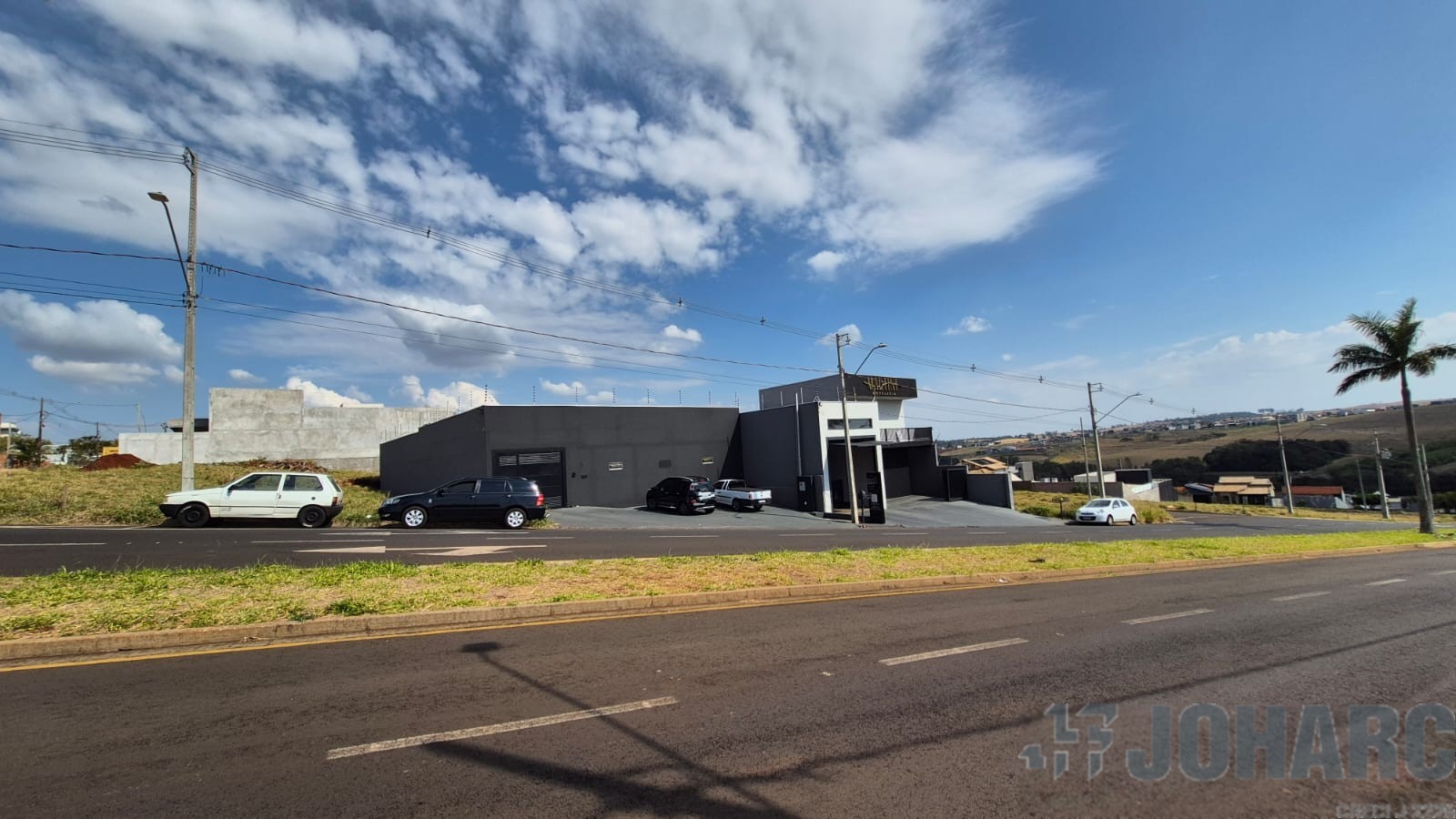 Barracão/galpão para venda no Loteamento Residencial Cazarin em Apucarana com 430,34m² por R$ 1.600.000,00