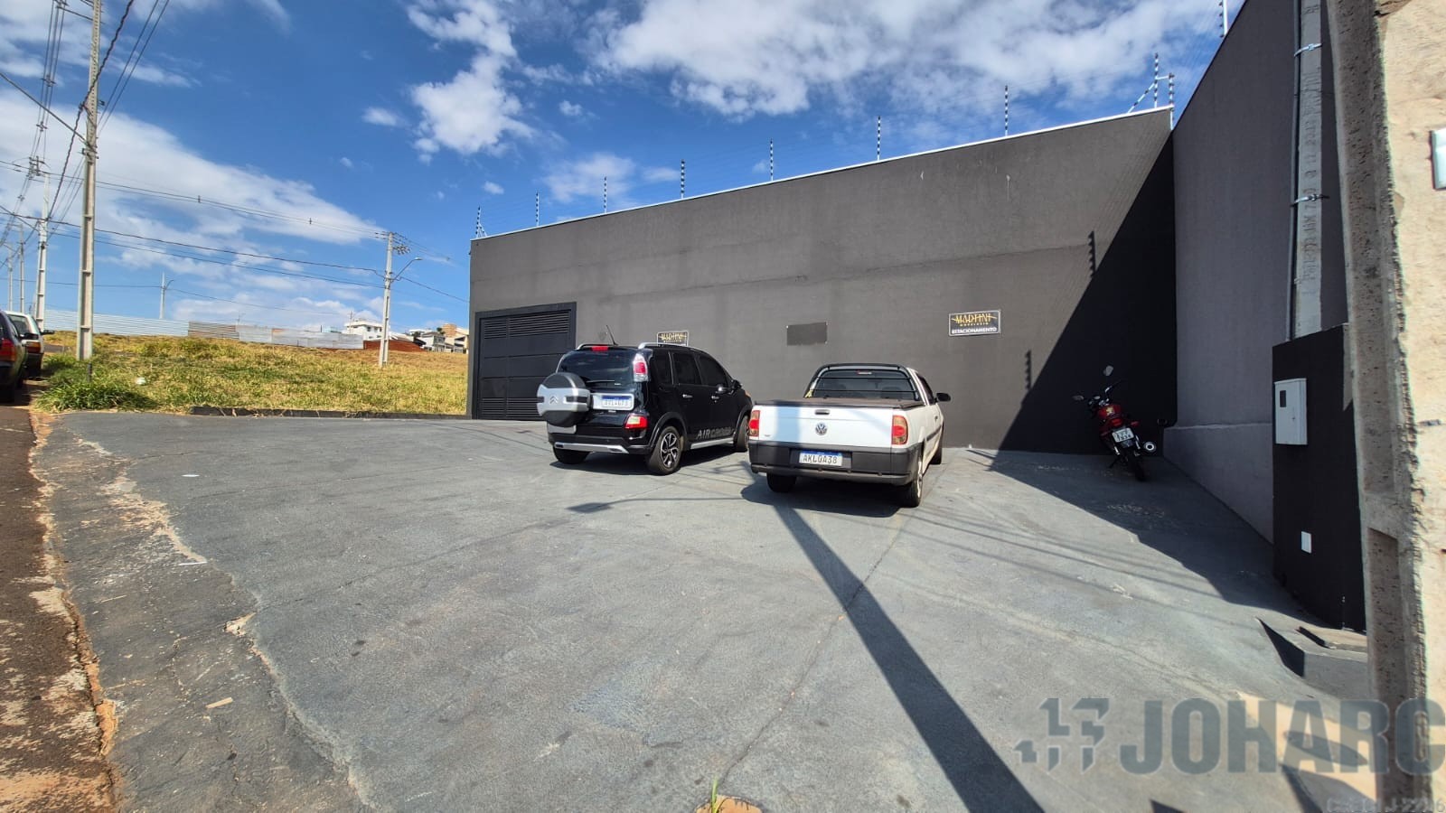 Barracão/galpão para venda no Loteamento Residencial Cazarin em Apucarana com 430,34m² por R$ 1.600.000,00