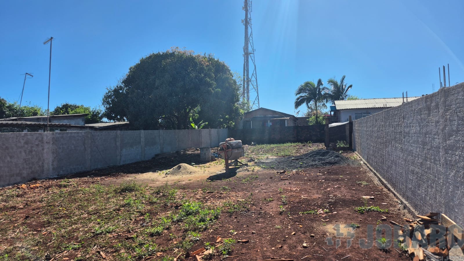 Terreno para venda no Centro em Marilandia do Sul com 427,7m² por R$ 150.000,00