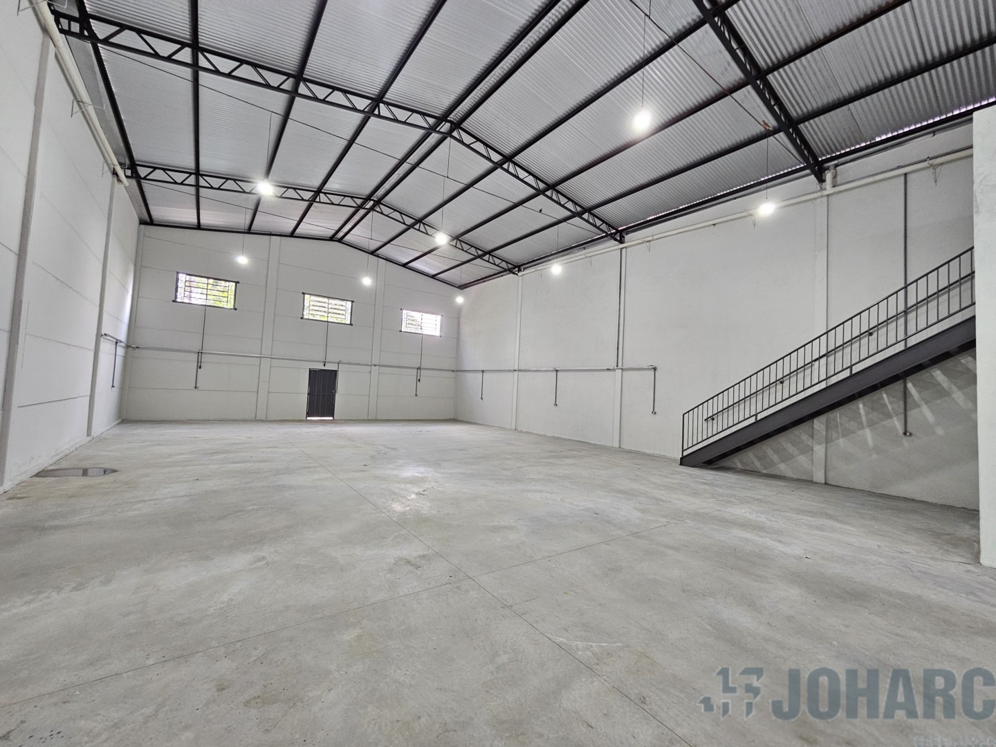 Barracão/galpão para locacao no Centro em Apucarana com 500m² por R$ 4.200,00