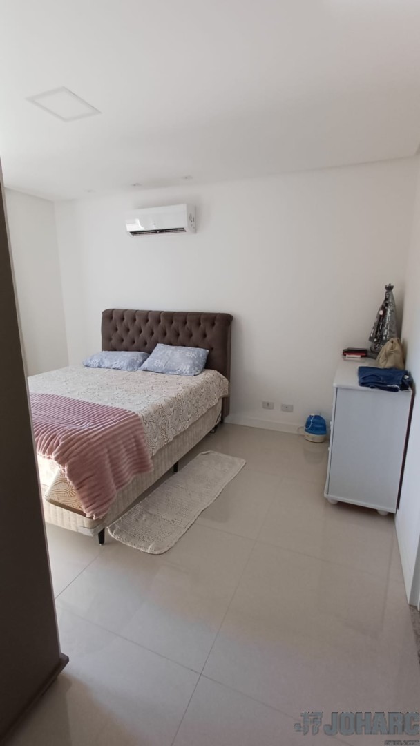 Apartamento para venda no Centro em Apucarana com 158,36m² por R$ 700.000,00