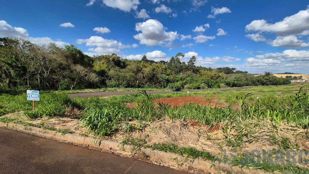 Terreno para venda no Conj Hab Fariz Gebrim em Apucarana com 191,25m² por R$ 38.000,00