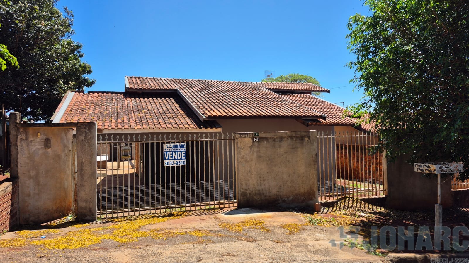 Casa Residencial para venda no Jardim Recanto dos Palmares em Apucarana com 450m² por R$ 320.000,00
