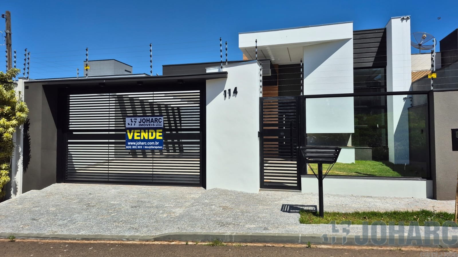 Casa Residencial para venda no Loteamento Residencial Cazarin em Apucarana com 360m² por R$ 1.600.000,00