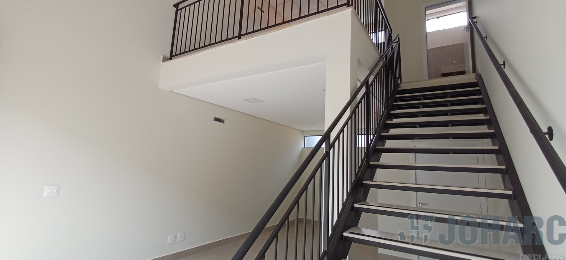 Sala Comercial para locacao no Jardim Sao Pedro em Apucarana com 0m² por R$ 2.100,00