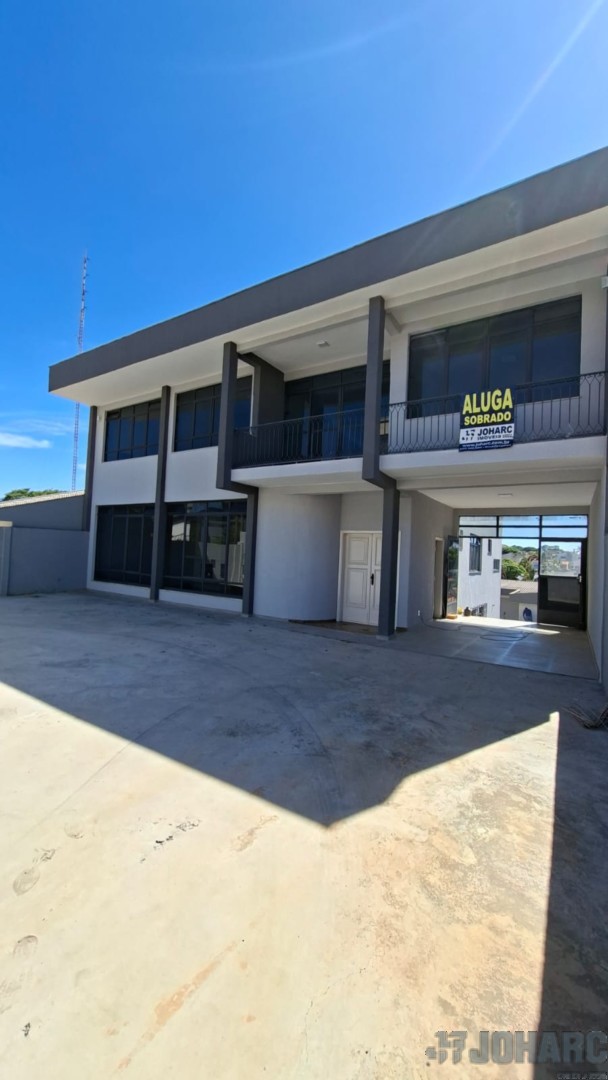 Sobrado para locacao no Centro em Apucarana com 650m² por R$ 7.500,00