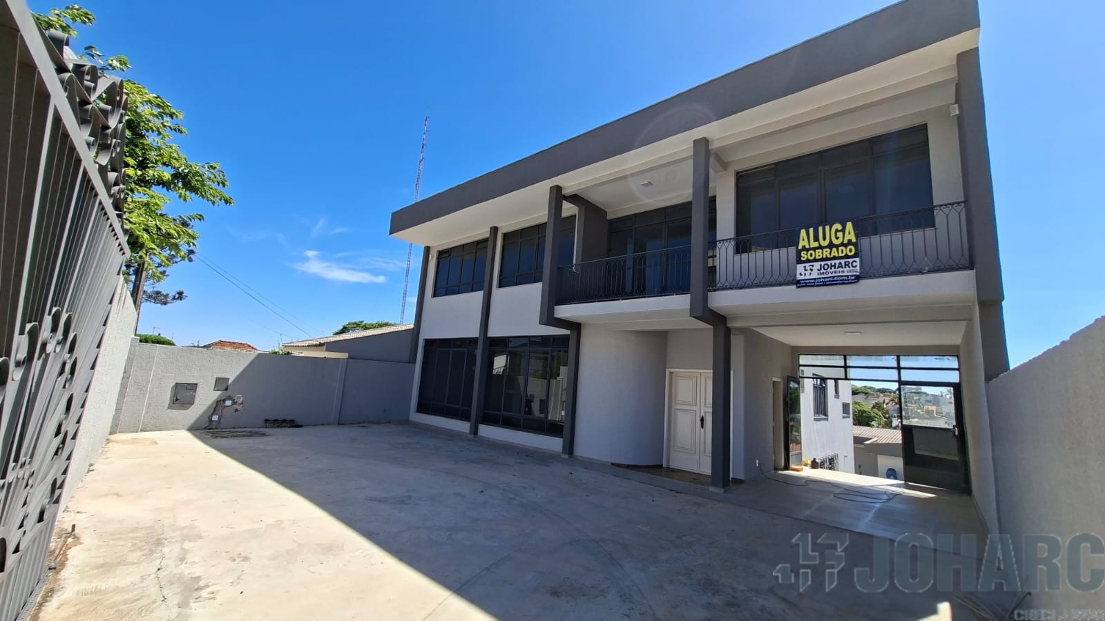 Sobrado para locacao no Centro em Apucarana com 650m² por R$ 7.500,00