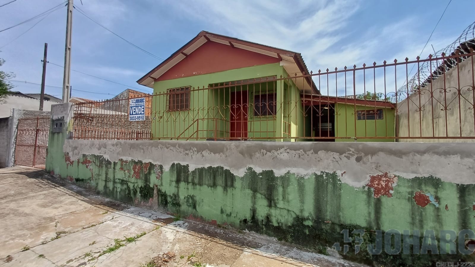 Casa Residencial para venda no Jardim Ponta Grossa em Apucarana com 368,46m² por R$ 260.000,00
