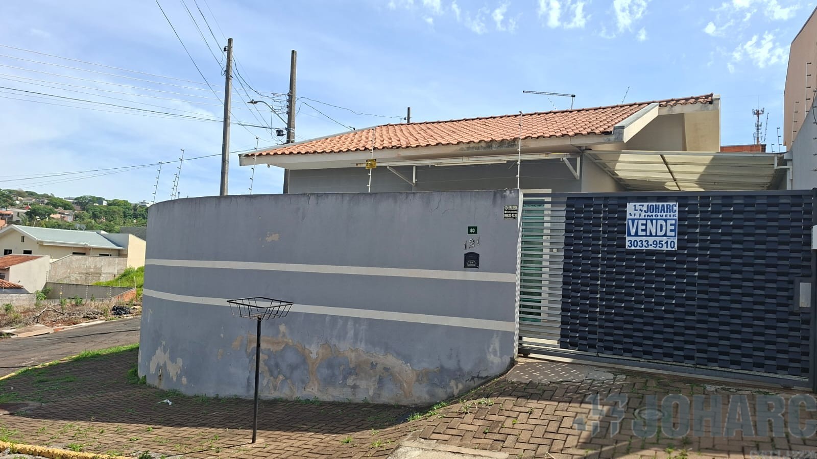 Casa Residencial para venda no Loteamento Residencial Villagio Di em Apucarana com 148m² por R$ 230.000,00