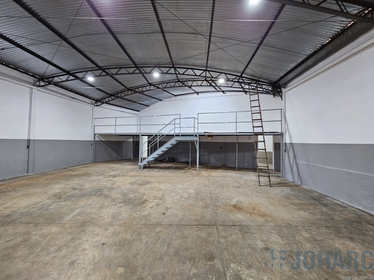 Sala Comercial para locacao no Centro em Apucarana com 200m² por R$ 2.600,00